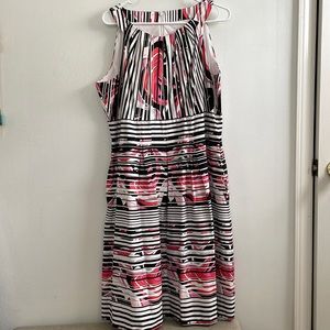Nine West size 16 flower/stripe dress